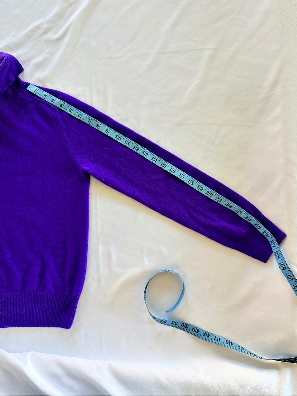 NWOT Ann Taylor 100% Cashmere Turtleneck Sweater Royal Purple SizeM
Quiet Luxury - Picture 14 of 14